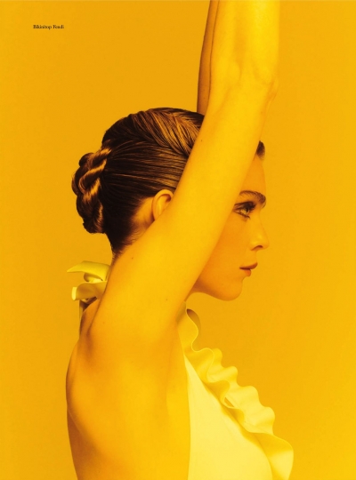 Kim Noorda very beautiful on the cover and with a story in Dutch Harper’s Bazaar July/August 2018, Photographer Tim Verhallen, Stylist Mahid Karrouch, Make-up Anita Jolles, Hair Daan Kneppers 