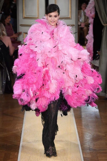 Nikki Vonsee for couture Shows Fall 2018 Armani Priv&eacute;