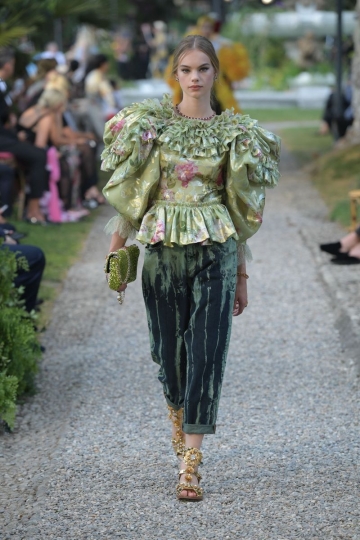 Estella Boersma for Dolce & Gabbana Alta Moda 2018 Como 