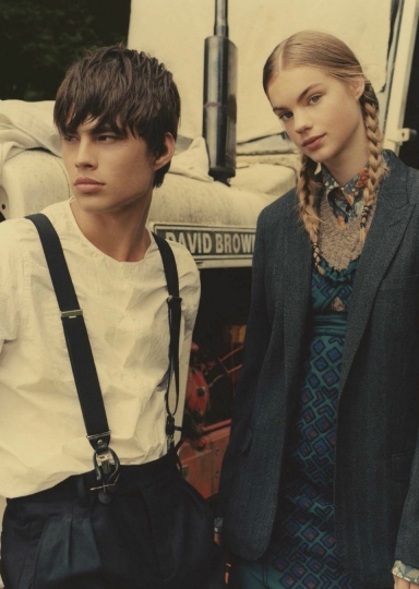 Estella Boersma for Vogue Spain September 2018, Photographer Ben Weller, Stylist Marina Gallo 