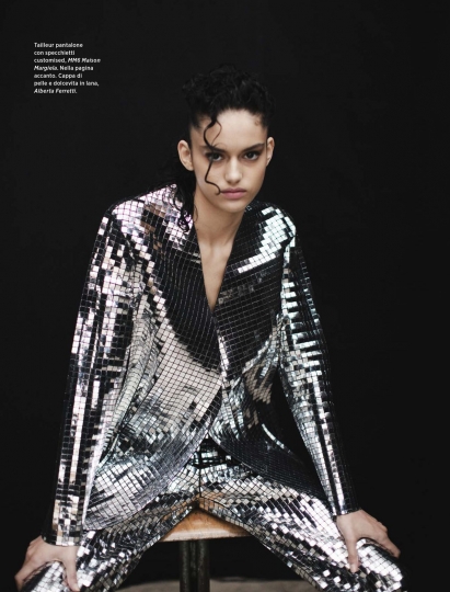 Nikki Vonsee for Amica September 7 2018, Photographer Sonia Szóstak, Stylist Giulia Bassi 