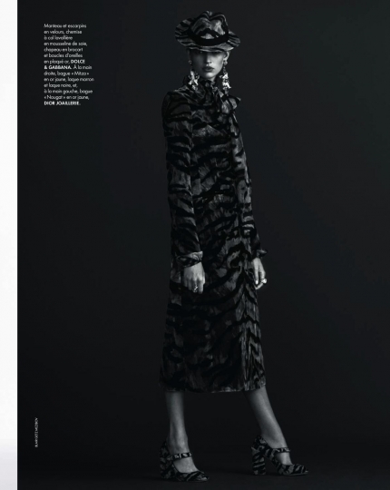 Bette Franke for Elle France august 2018, Photographer Blair Getz Mezobov, Eidtor Jeanne Le Bault, Make-up Lili Choï, Hair Christoph Hasenbein 