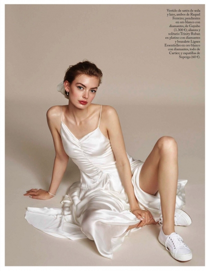 Hanna Verhees for Vogue Novias Spain November 2018, Phtographer Elena Olay, Stylist Marta Bajo 