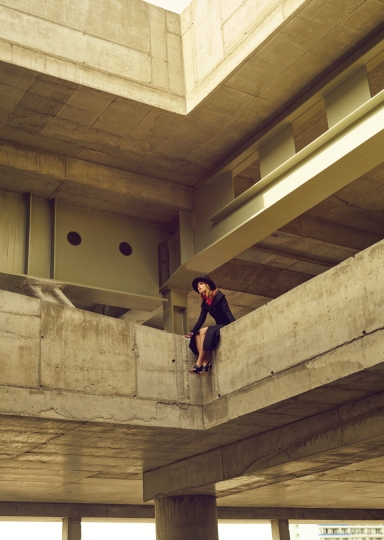 Kim Noorda going high for Icon Magazine October 2018 