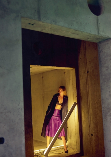 Kim Noorda going high for Icon Magazine October 2018 