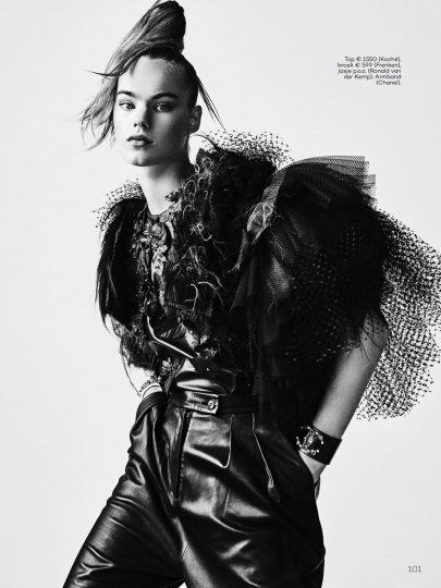 Super story with Estella Boersma for Dutch Glamour December with her favorite team Mark de Groot Photographer, Jos van Heel Stylist and Irena Ruben hair and make-up 