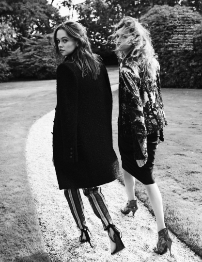 Cute little first appearence Liselotte Claerhoudt with Bette Franke in Dutch Vogue December 2018, Photographer Paul Bellaart, Hair and make-up Irene Ruben 