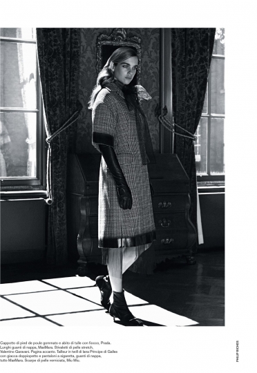 An elegant Kim Noorda for D La Repubblica November 2018, Photographer Philip Riches, Stylist  Carlo Pregnolato, Hair Lydia Lelou, Make-up Pernell Kusmus 