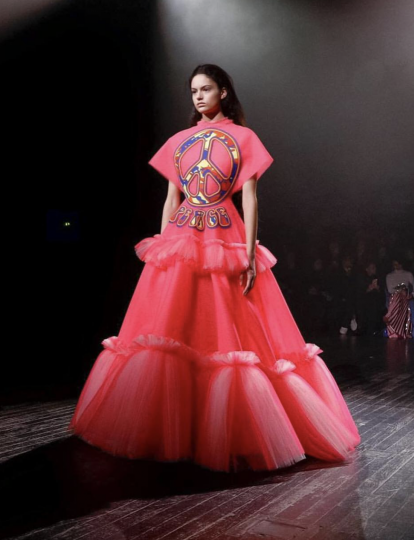 Nikki Vonsee Viktor & Rolf Spring 2019 Couture 