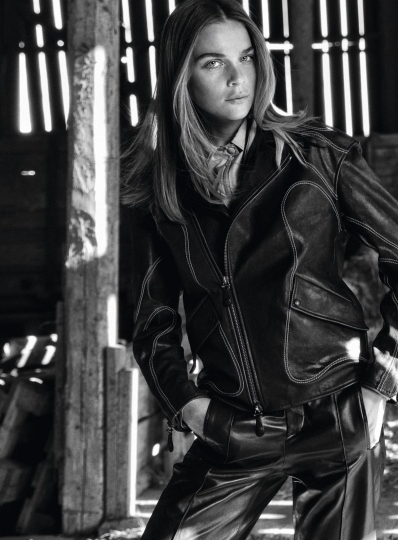 Lovely story Kim Noorda for Harpers Bazaar Germany, Photographer Johnny Kangasniemi, Stylist Kai Margrander, Make-up Viktoria Sörensdotter, Hair Martina Senke 