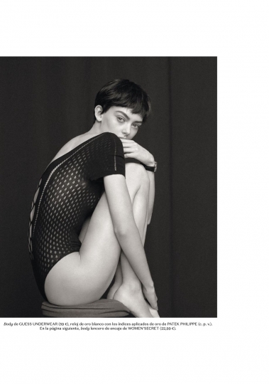 Hanna Verhees looks fantastic with short hair in this beautiful story for SModa, Photographer Fede Delibes, Stylist Francesca Rinciari, Hair and make-up Pablo Iglresias 