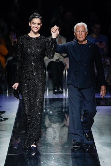 What a breath taking moment to see Nikki Vonsee closing with Mr. Armani his Giorgio Armani Fall show for 2019 