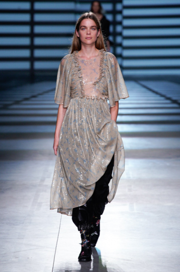 So lovely to see Kim Noorda back on the runway in Preen by Thorton Bregazzi’s  show for SS 2020, Stylist Celestine Cooney 