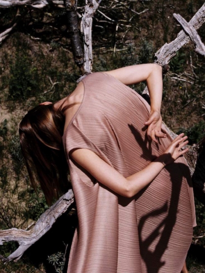 Sophie Vlaming in a creative story for Le Mille, Photographer Walter Pierre, Art Direkction and Colage Marije Seijn, Stylist Maaike Staal, Make-up Suzanne Verberk, Hair Daan Kneppers 