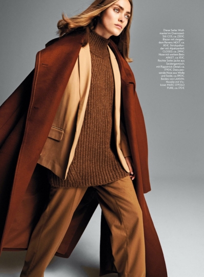 Sophie Vlaming in an elegant working mum story for Instyle, Photographer Jouke Bos, Stylist Julia Zirpil, Make-up Elise Hamann, Hair Siko van Berkel 