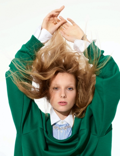 Lovely story Demy de Vries for Italian Elle, with Koto Bolofo Photographer and Micaela Sessa Stylist 