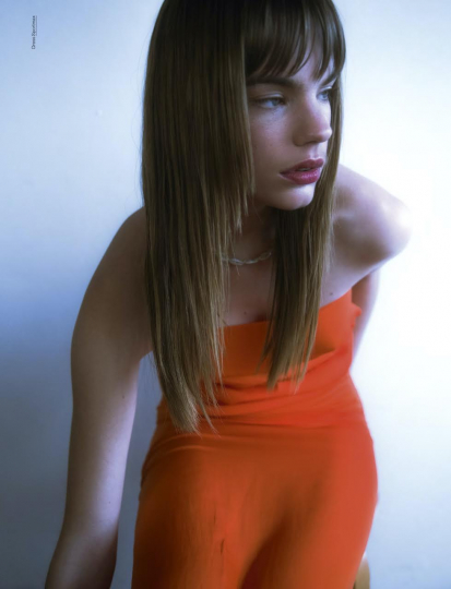 Estella Boersma for Glamcult, Photographer Debora Brune, Stylist Max Katt, Hair Dennis Brandt, Make-up Philipp Verheyen 