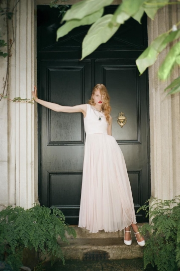 La bella Levi Achthoven for Giambasttista  Valli Winter 2021/2022 by Pierre-Ange Carlotti 