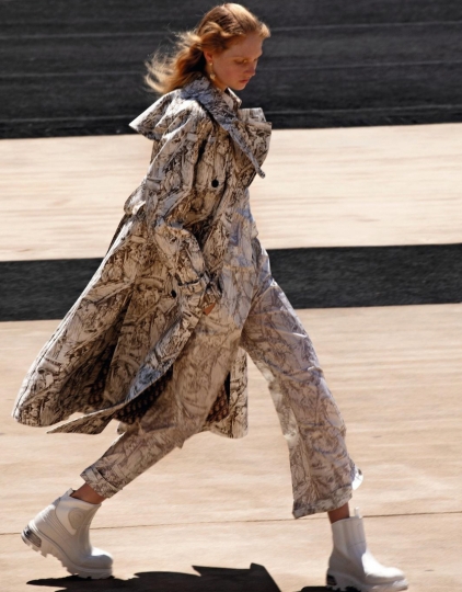 Levi Achthoven shot in Athens the Dior Resort Collection for German Harper’s Bazaar, photographer Haris Farsarakis, Hair Jose Quijano, Make-up Athina Karakitsou 