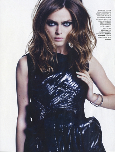 Sophie Vlaming Marie Claire Spain Jan 2010, Photographer Max Cardelli 