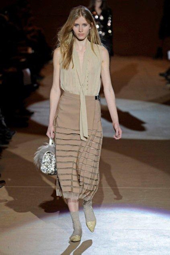 Annemara Post  Shows Winter 2010/2011 