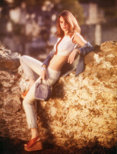 Kim Noorda &nbsp; Vogue Turykey Mai 2010  photographer Laura Sciacovelli 