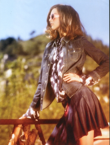 Kim Noorda &nbsp; Vogue Turykey Mai 2010  photographer Laura Sciacovelli 